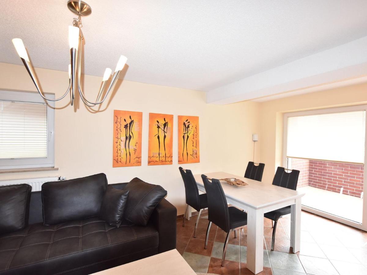 Modern Apartment In Kroepelin With Garden Quarto foto